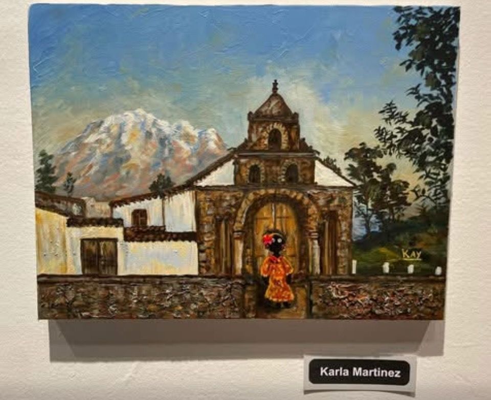 Karla y colegas en la inauguracion de una exposicion
